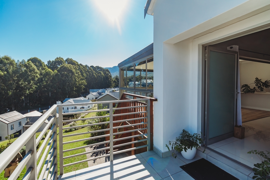 3 Bedroom Property for Sale in Mont Fleur Mountain Estate Western Cape